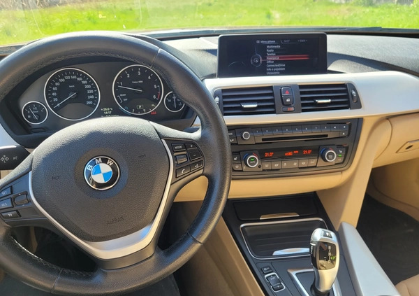 BMW Seria 3 cena 53000 przebieg: 296564, rok produkcji 2013 z Bełchatów małe 154